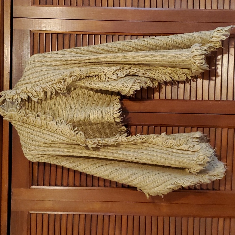 Camel knit shrug